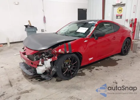 2014 Scion Fr-S z USA, uszkodzony, nr VIN JF1ZNAA13E9703445